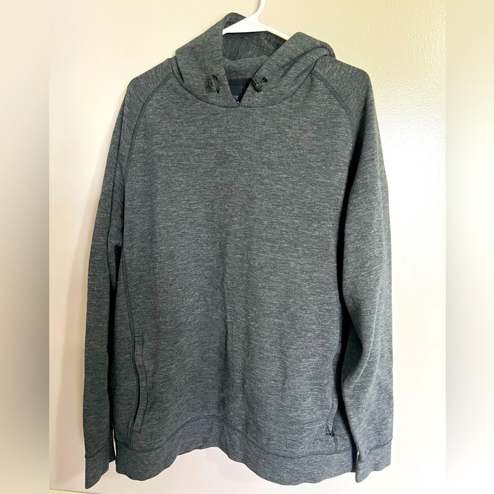 AMERICAN EAGLE GREY PULLOVER HOODIE. SIZE XXL